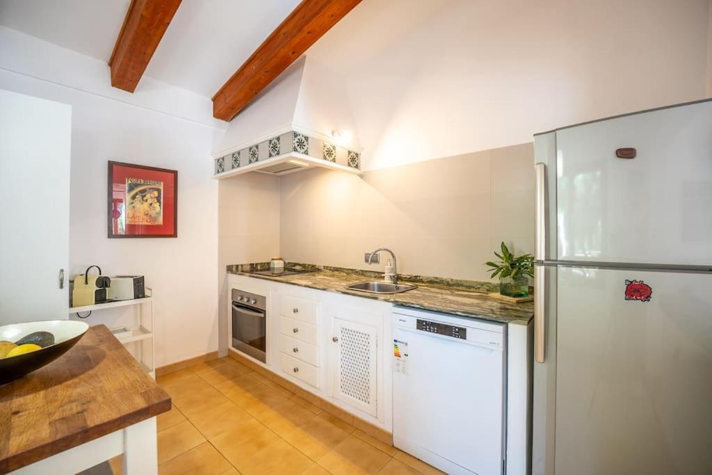 Casa Encantadora En Feriehus Cala Tuent